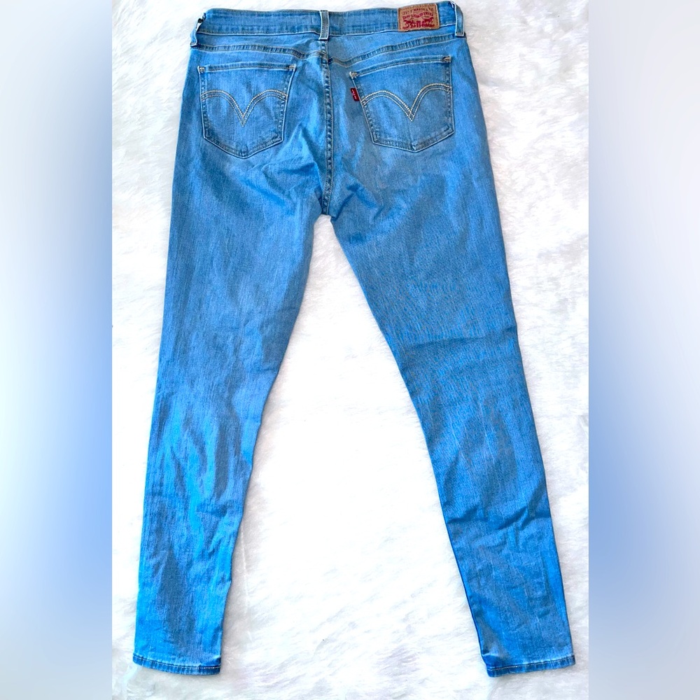 Levi’s 535 super skinny Waist 32 length 30